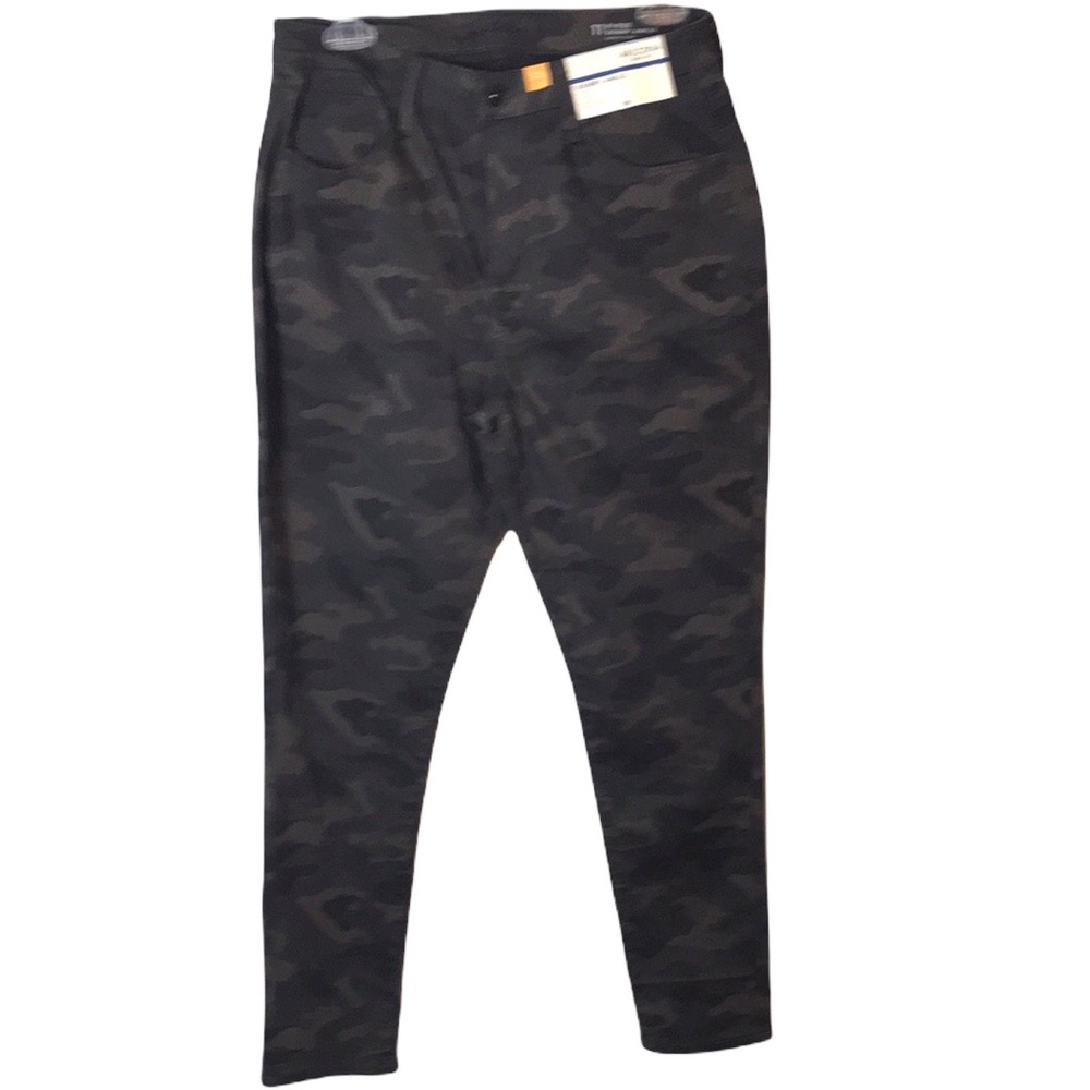 Arizona Hi rise skinny Ankle Camo pants